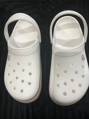 CROCS Classic Clog in White